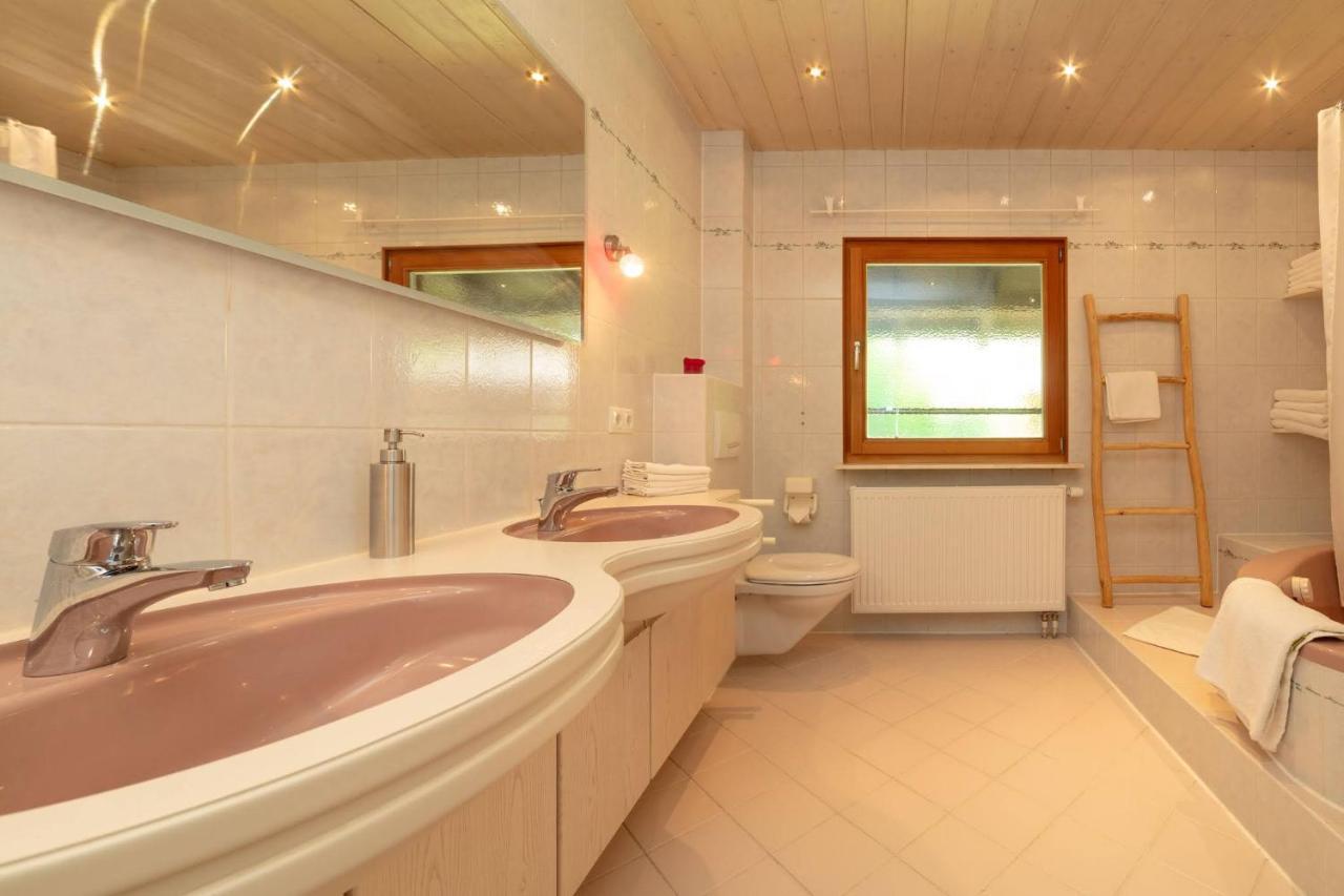 Ganzes Haus Mit Grossem Garten Und Eigener Sauna Unterwoessen Ngoại thất bức ảnh